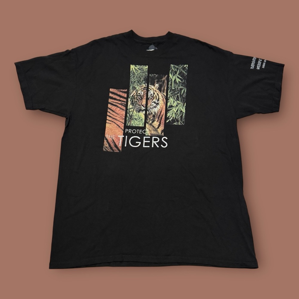 Tiger Zoo The Mountain Graphic Tee